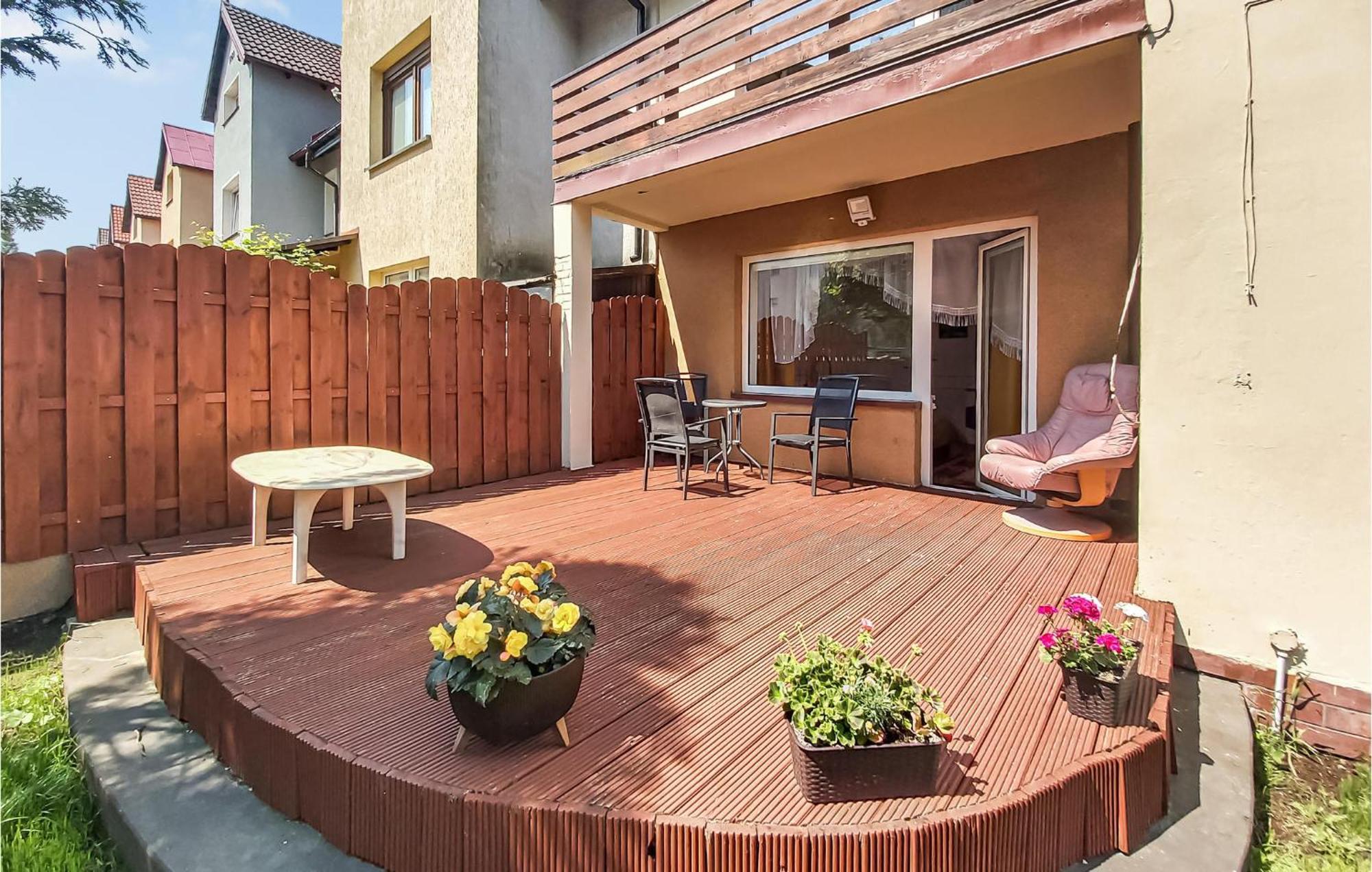 Amazing Apartment In Kolobrzeg With Kitchen * Kolobrzeg